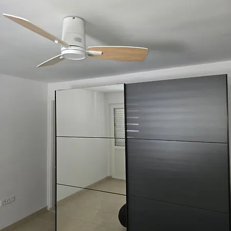 Roky Apartman